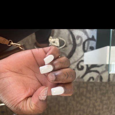 The Dos and Don'ts of Magical Nails in Milwaukee